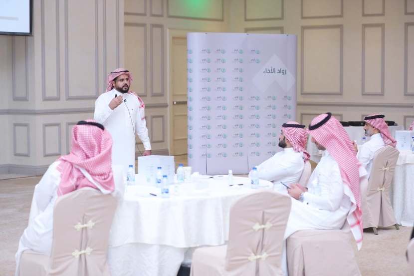 «رواد الأداء» يستعرض تجارب ثلاث جهات حكومية في التخطيط لقياس تجربة المستفيد