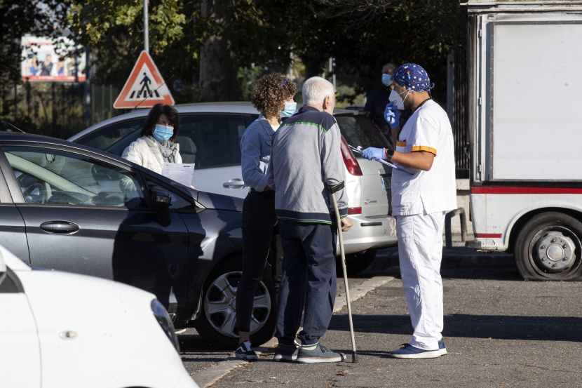 إيطاليا تسجل رقما قياسيا جديدا في إصابات كورونا.. نحو 11 ألفا في يوم واحد