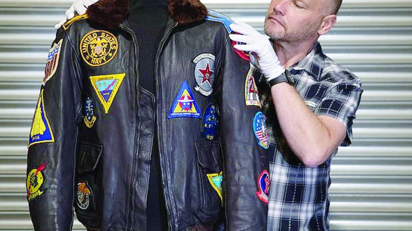 عرض 1000 قطعة من تذكارات السينما العالمية للبيع