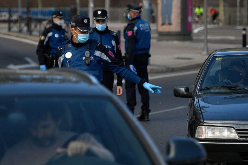 الجيش الأسباني يتتبع مخالطي مرضى كورونا : اعزل نفسك
