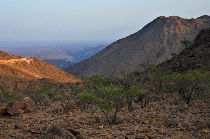 اكتسب أهمية تاريخية وسياحية .. "شَمَنْصِير" من أشهر جبال الحجاز