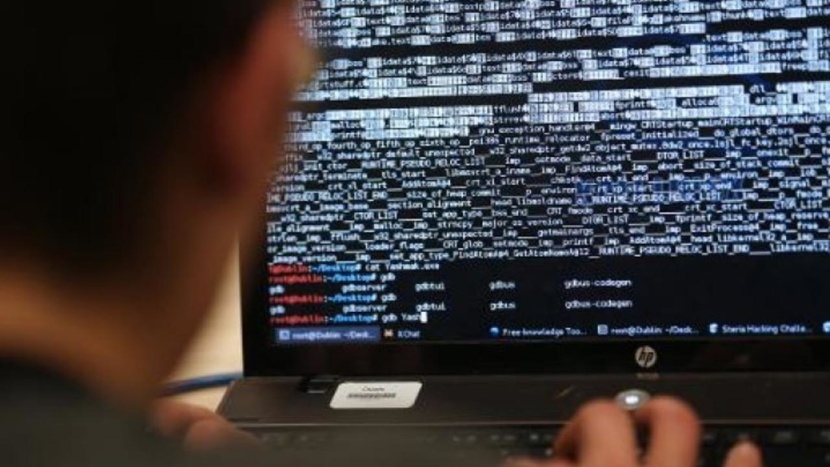 هجمات إلكترونية تسفر عن سرقة مبلغ كبير من جامعات سويسرية 