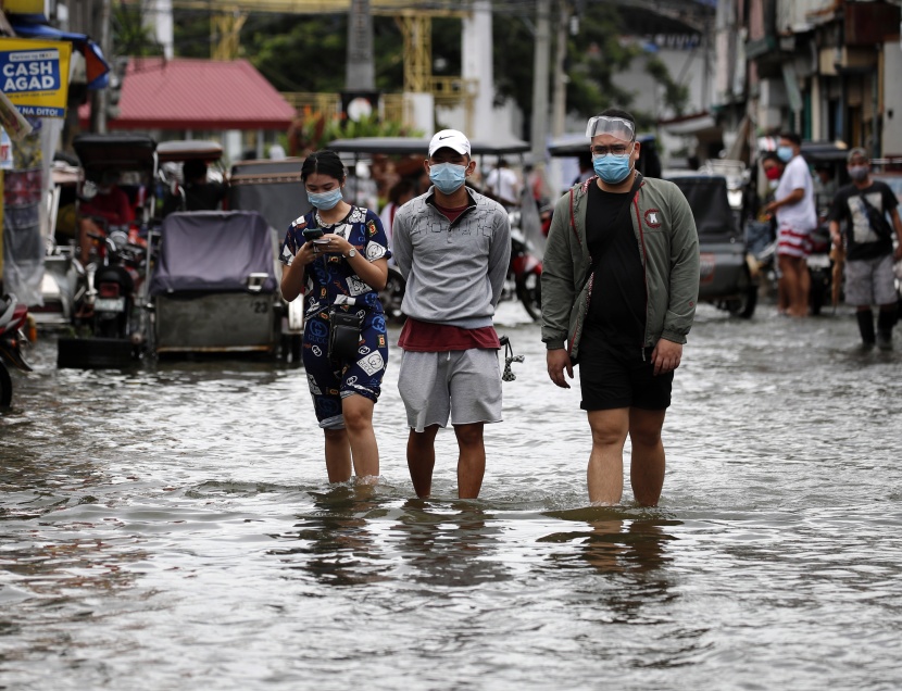كارثة جديدة في الفلبين .. الإعصار جوني يتسبب في نزوح مليون شخص