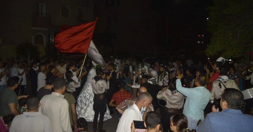 بعد المطاعم .. الفرق السورية تغزو أفراح المصريين وتزاحم «المهرجانات»