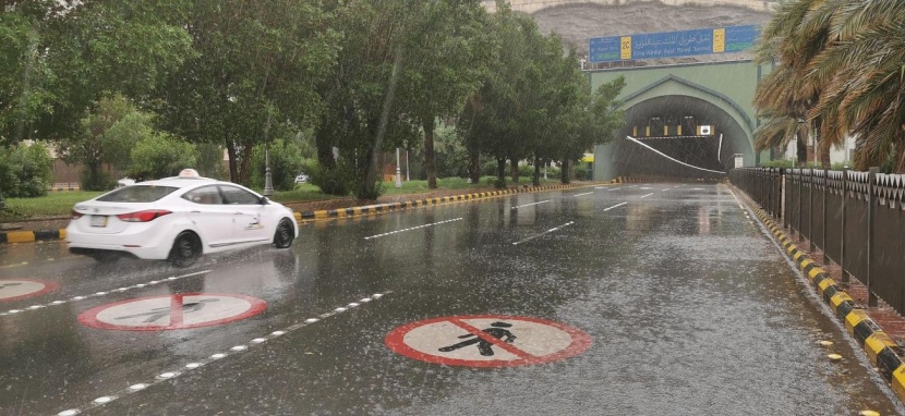 مكة تحت المطر