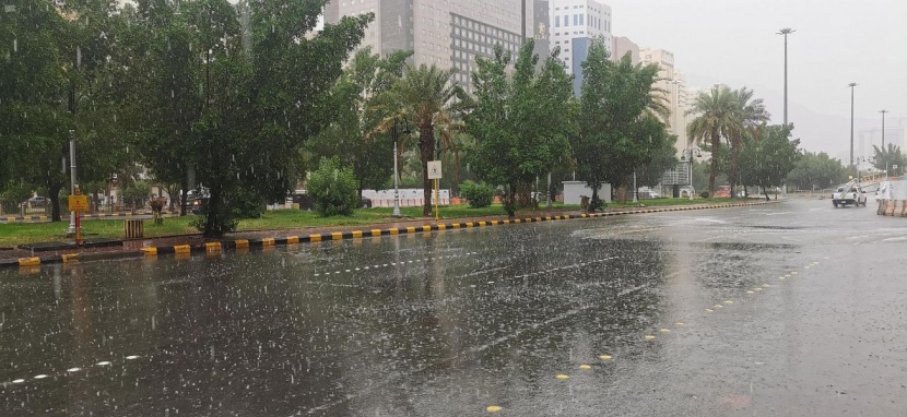 مكة تحت المطر