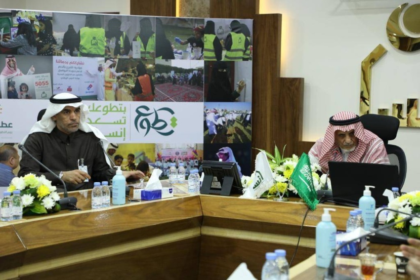 «بتطوعك تسعد إنسانا».. مبادرة تستعرض أفضل الممارسات في المجال