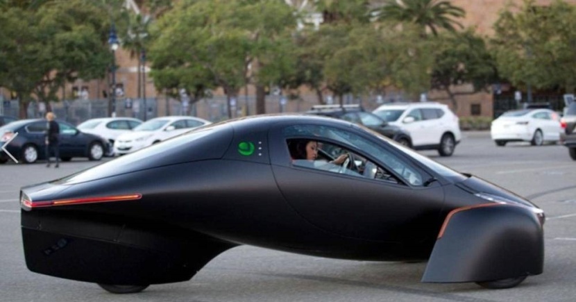 لا وقود ولا كهرباء .. سيارة تعمل بالطاقة الشمسية