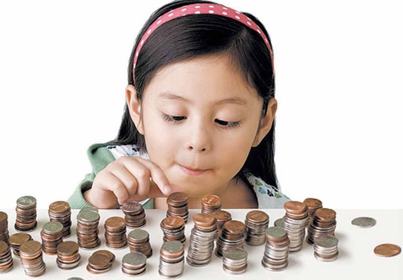 خبراء ينصحون.. يجب تعليم الأطفال إدارة الشؤون المالية في سن مبكرة