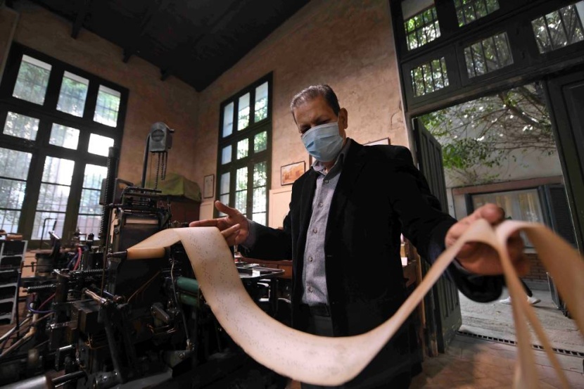 بعد توقف 30 عاما .. الطباعة «الهيروغليفية» في القاهرة تعود إلى الحياة