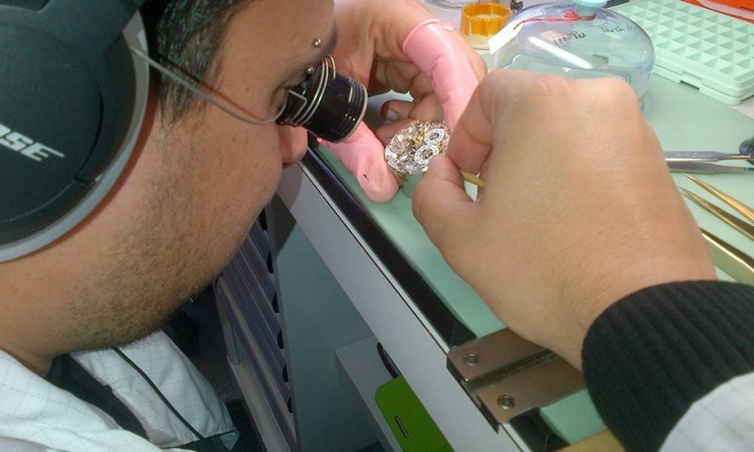 صناعة الساعات والفن الميكانيكي ضمن التراث الثقافي لليونسكو