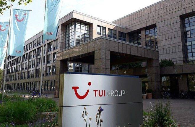 أكبر شركة سياحة في العالم .. سقوط مالي محتمل أم إنقاذ حكومي؟