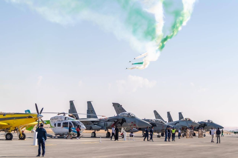 آثار كورونا السلبية تؤجل معرض «الطيران والفضاء»