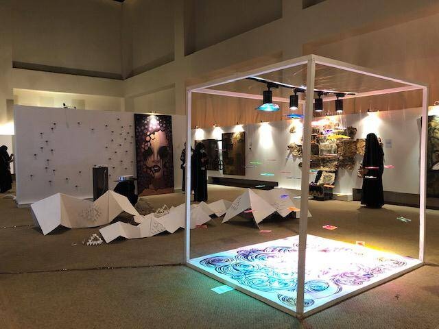 جامعة الأميرة نورة تنظم معرض «نسق 5» لطالبات الفنون البصرية