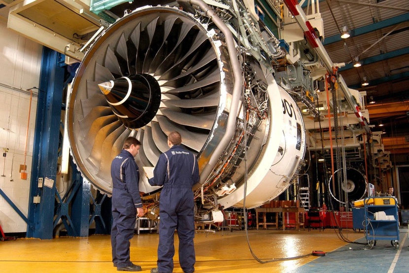 "رولز رويس" لصناعة المحركات تستحوذ على "سيرفو ووتش"