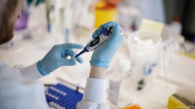 «الإنتربول» يحذر: لقاحات كورونا تعادل الذهب السائل لشبكات الجريمة