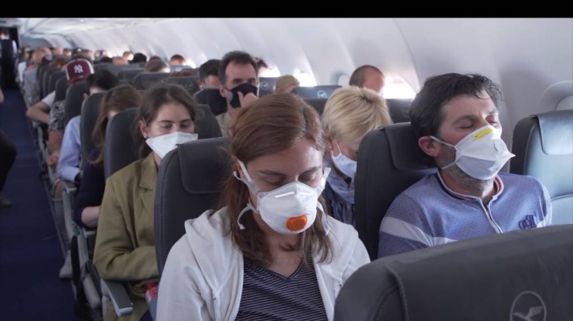 تحقيق مع شركة طيران بسبب إعلان للسفر خلال كورونا