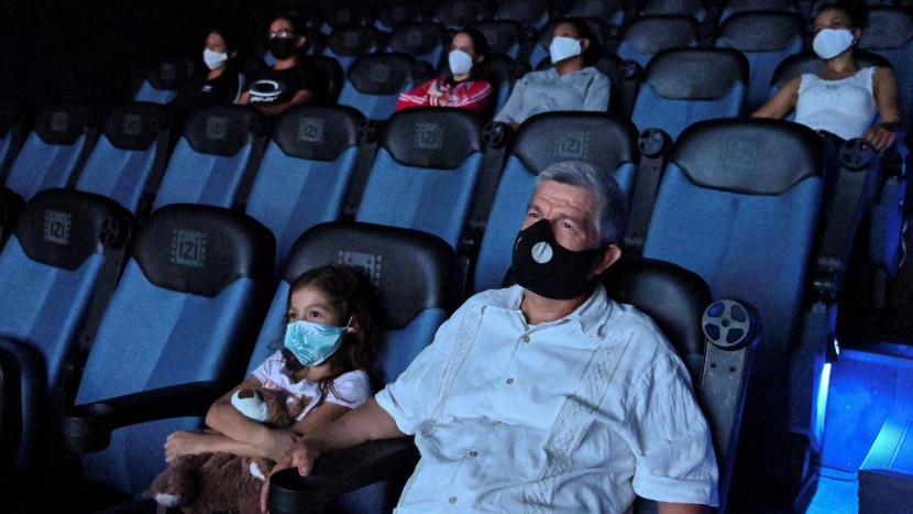 بعد عام مخيب .. السينمائيون يبدأون 2021 بـ "آمال عظيمة"