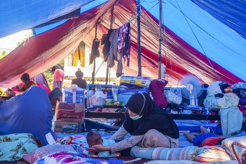 56 قتيلا جراء الزلزال الذي ضرب اندونيسيا .. وعمليات البحث عن ناجين تتواصل