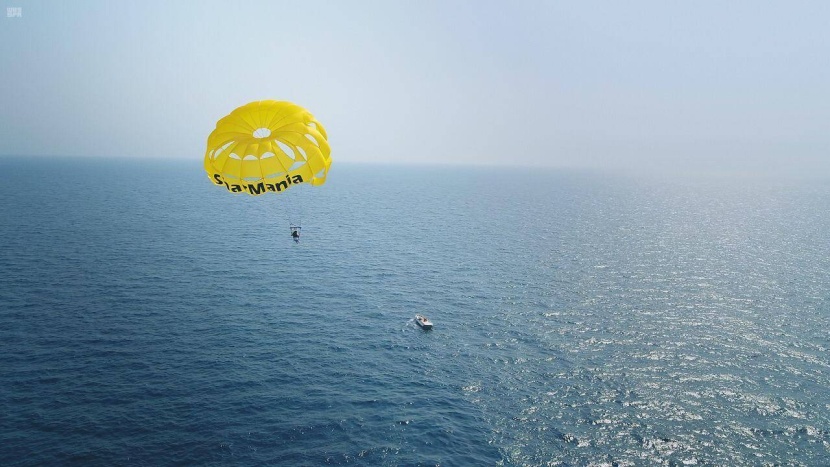 «عروس البحر الأحمر» .. وجهة للباحثين عن تجارب السياحة المائية