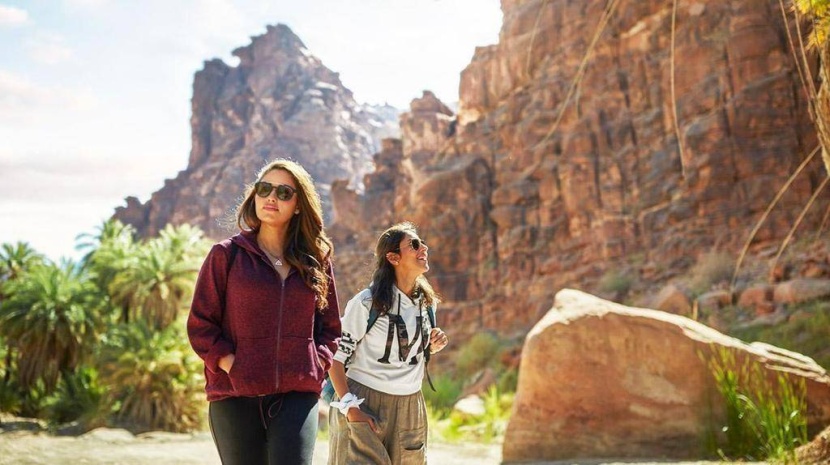 «بوابة الشمال» .. متعة الاستكشاف في «شتاء السعودية»