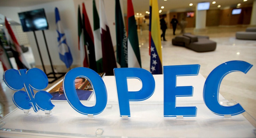 أوبك: توقعات النفط للنصف الأول من 2021 مليئة بالمخاطر النزولية 