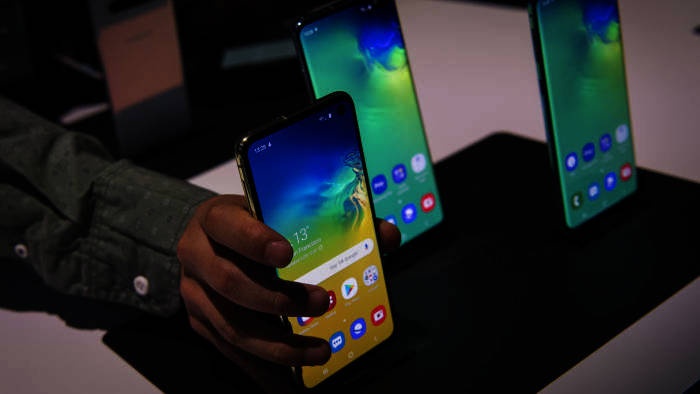 «هواوي» تستحوذ على 40 % من سوق الهواتف الذكية