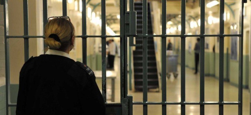 بسبب كوفيد - 19 .. السجناء يعانون مللا مزمنا