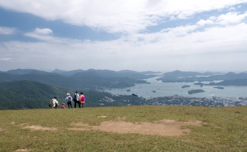 من أشكال الفن .. المحافظة على مسارات المشي في هونج كونج