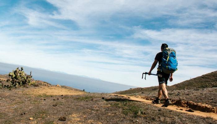 كورونا يقترب من إنهاء عصر الرحالة