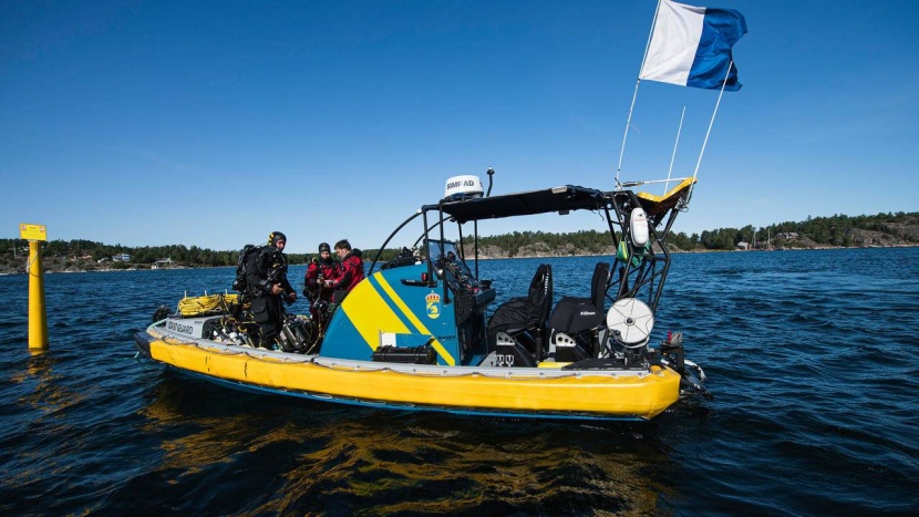 علماء آثار يغوصون في أعماق المياه السويدية لحماية حطام السفن