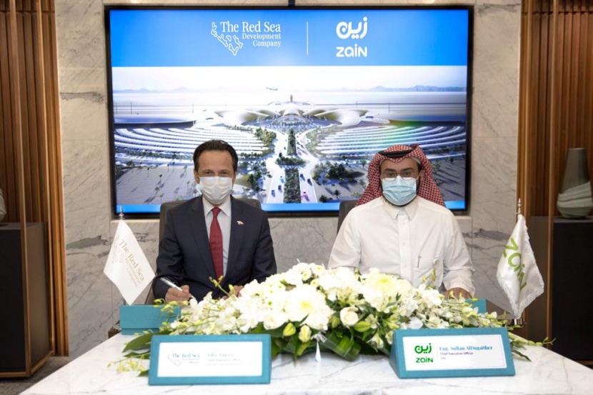 "زين السعودية" توقع اتفاقية حصرية خلال مرحلة الإنشاء مع "البحر الأحمر" لتحقيق التحول الرقمي الشامل