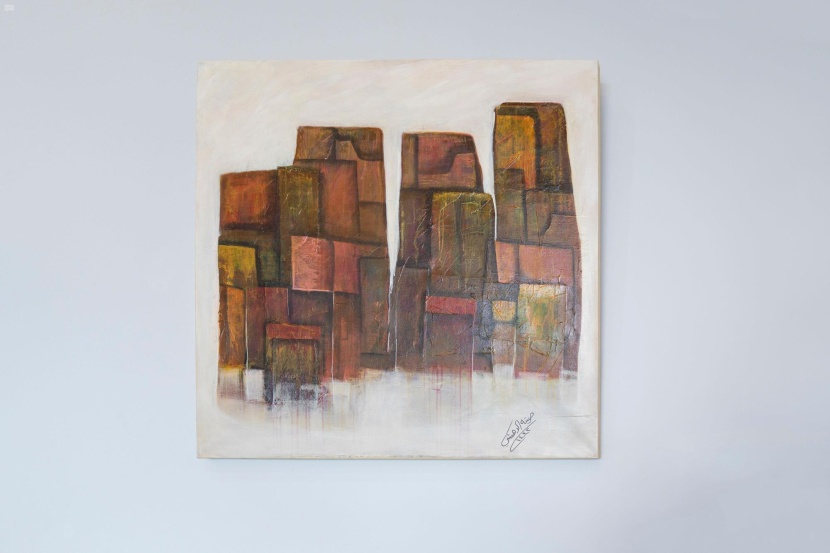  الثقافة تُثري مطار عرعر الجديد بالفنون