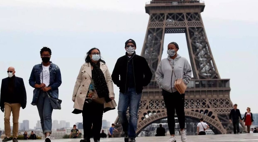 فرنسا تحدد سقف جمهور المهرجانات .. 5 آلاف جالسين ومتباعدين