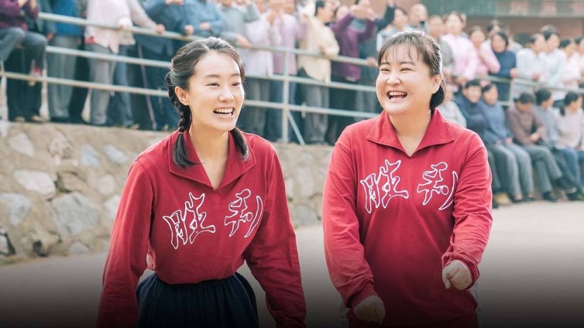 «مرحبا أمي» .. فيلم أغرق عيون الصينيين بالدموع