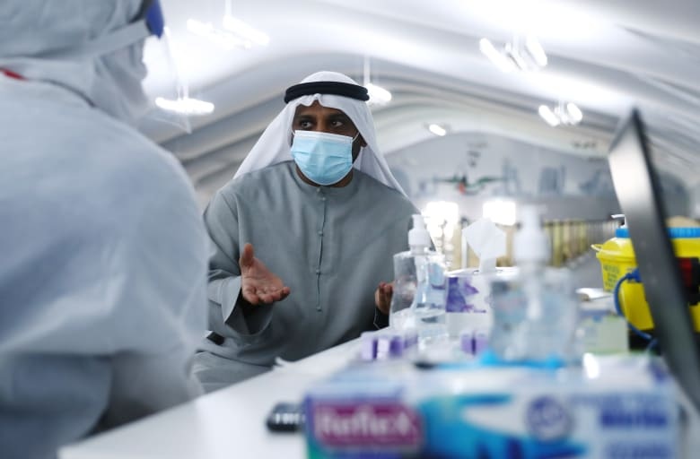 أبوظبي : إغلاق دور السينما ومنع إقامة الحفلات والتجمعات