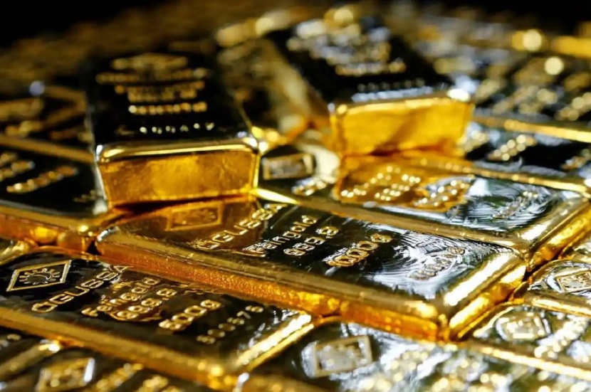 الذهب يصعد مع تراجع عائدات السندات الأمريكية والأنظار تترقب اجتماع الاحتياطي الاتحادي
