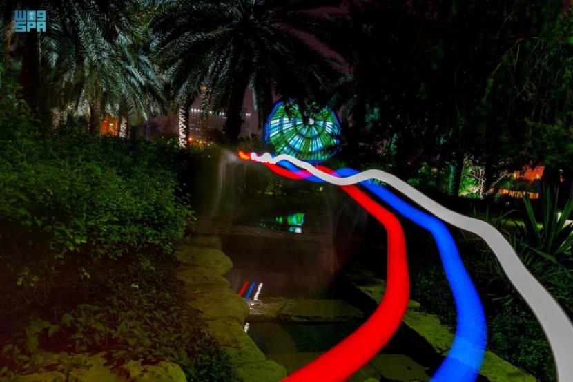 «تجربة ضوء» .. إبداع للفنانين السعوديين في «نور الرياض»