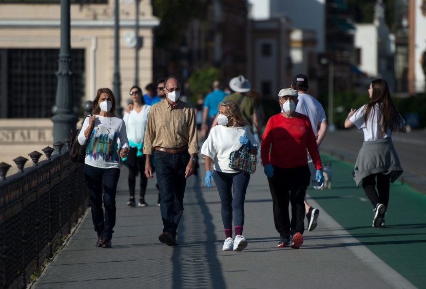 هل الكمامات تتسبب في جعل الفهم أثناء الحديث أصعب ؟