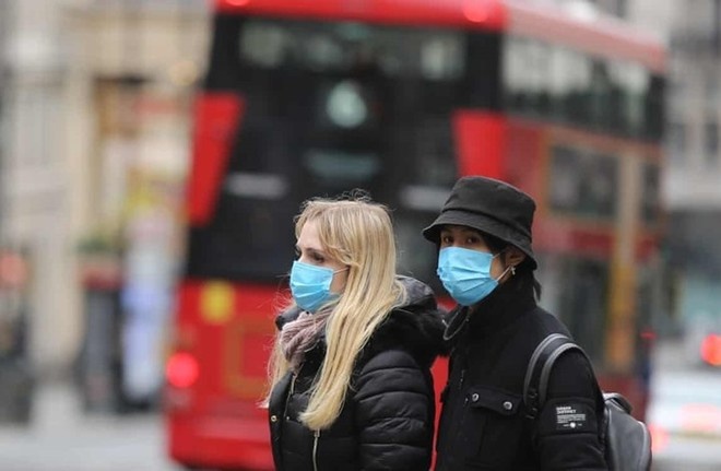 بريطانيا : 5 آلاف جنيه إسترليني غرامة السفر للخارج دون سبب وجيه