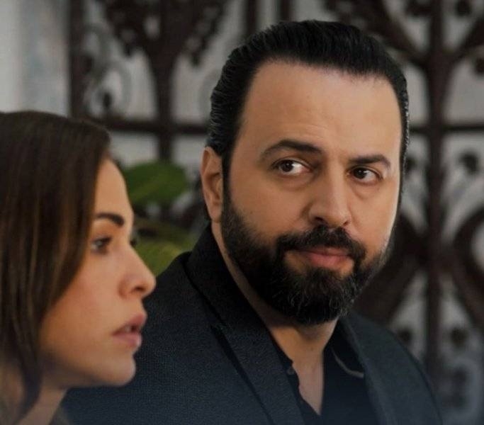 «أنا» تيم حسن .. من شيخ جبلي إلى رومانسي مرهف