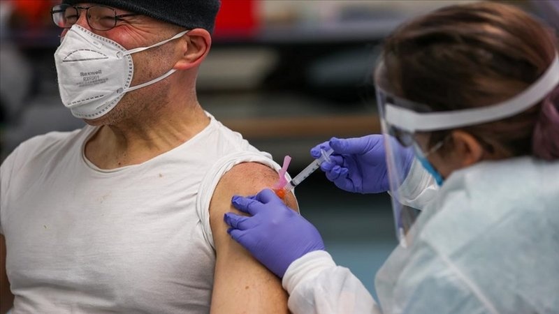 أمريكا: السماح بالتجمعات لمن تلقوا لقاح كورونا
