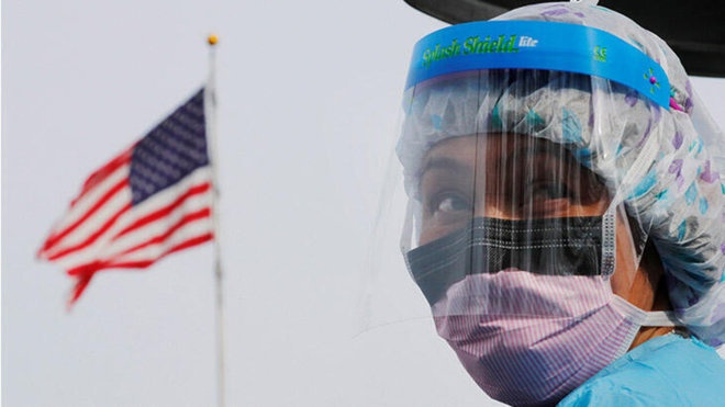 للمرة الأولى منذ 3 أشهر .. وفيات كورونا اليومية في أمريكا أقل من ألف