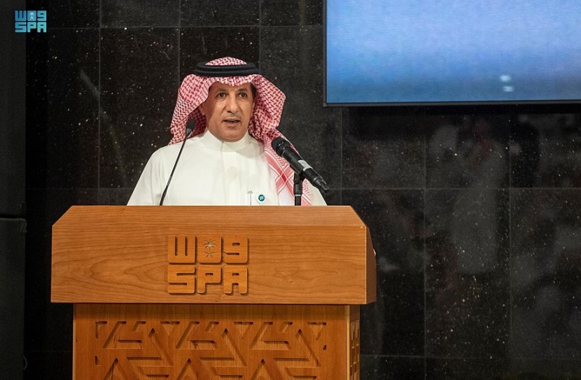 وزير الإعلام يكرم رئيس وكالة الأنباء السعودية السابق بمناسبة تقاعده