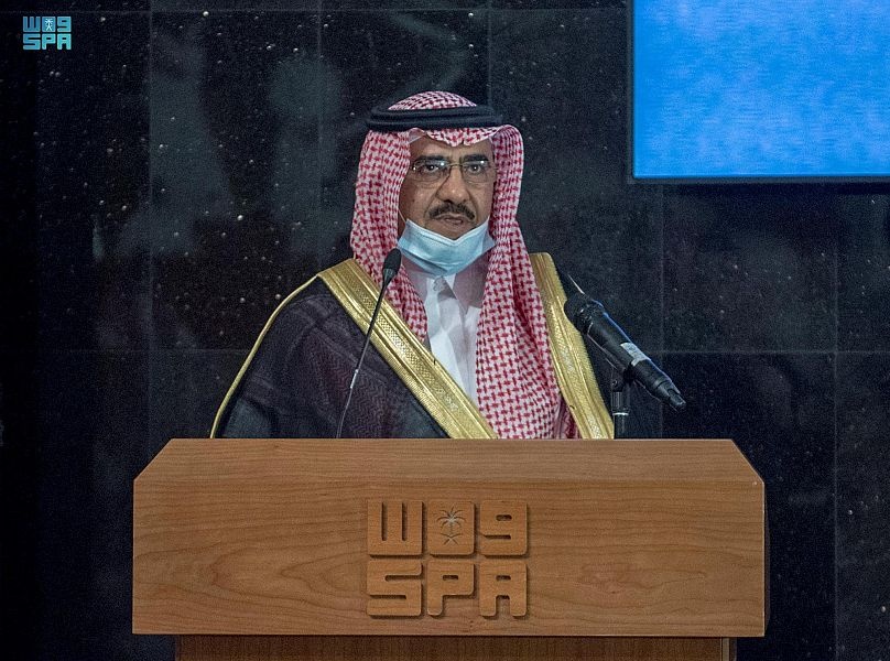 وزير الإعلام يكرم رئيس وكالة الأنباء السعودية السابق بمناسبة تقاعده