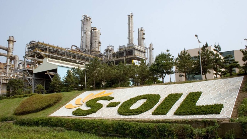 إس-أويل تتوقع مزيدا من التحسن في أرباح التكرير بعد نتائج قوية في الربع الأول