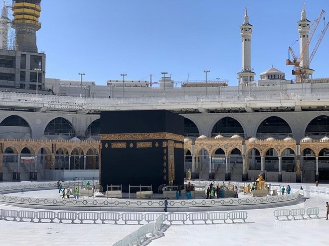 في ظاهرة فلكية استثنائية .. الزهرة سيتعامد على الكعبة المشرفة أول أيام عيد الفطر