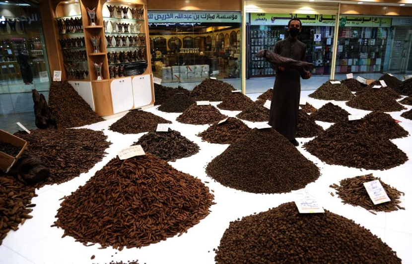 أسواق الرياض الشعبية في العيد صامدة ومنافسة