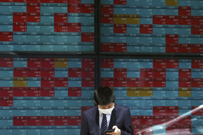 الأسهم اليابانية تحقق مكاسب طفيفة عند الإغلاق وتسجل صعودا لليوم الخامس على التوالي