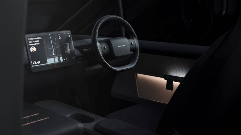 أوبر تعقد شراكة مع شركة بريطانية ناشئة لتصنيع سيارة كهربائية